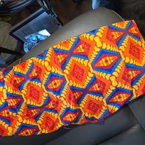 LuLaRoe leggings, worn once, orange, yellow, geometric pattern, plus size